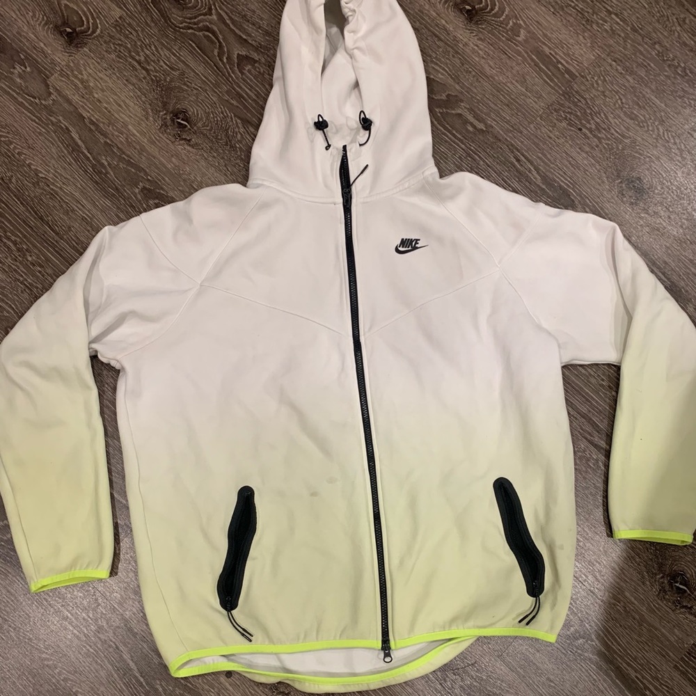 Nike tech fleece